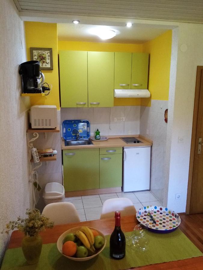 Apartment Marijana ポレッチ エクステリア 写真