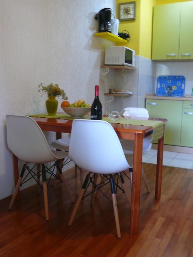 Apartment Marijana ポレッチ エクステリア 写真